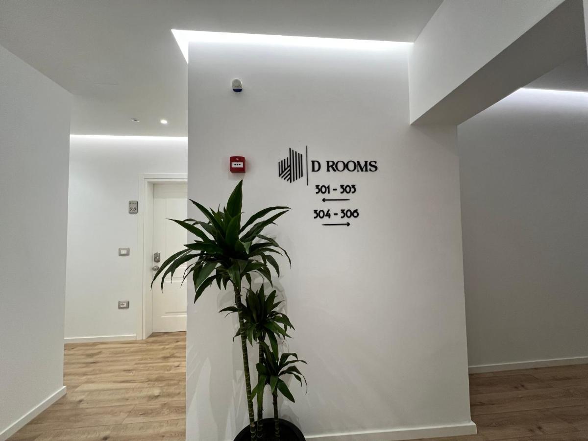 Enzo Rooms & Apartment Blloku ติรานา ภายนอก รูปภาพ