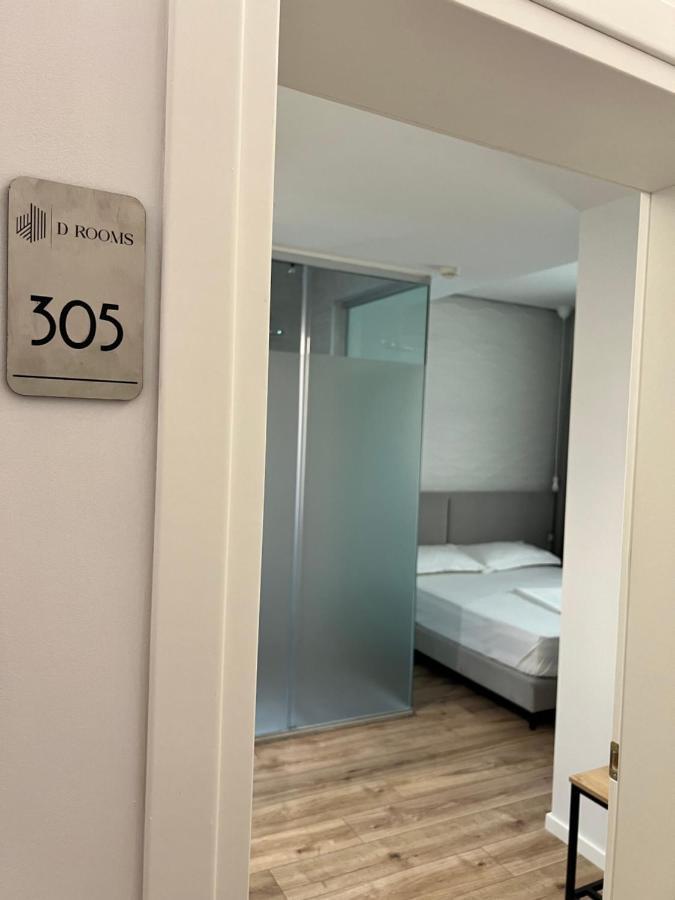 Enzo Rooms & Apartment Blloku ติรานา ภายนอก รูปภาพ